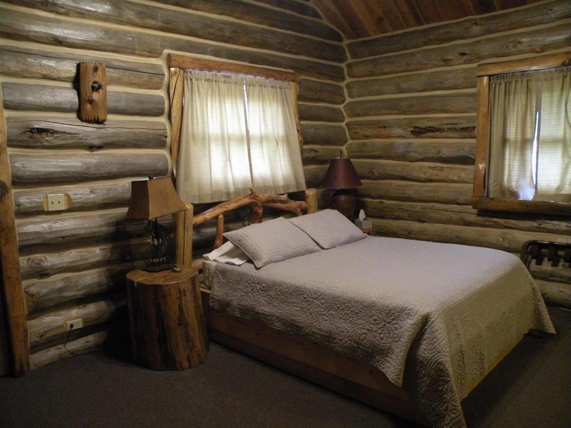 Gold Camp Cabins Custer Esterno foto